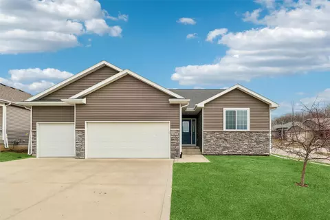 2503 E 47th St, Des Moines, IA 50317