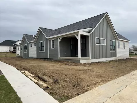 1725 Homestead Ln, Cumming, IA 50061
