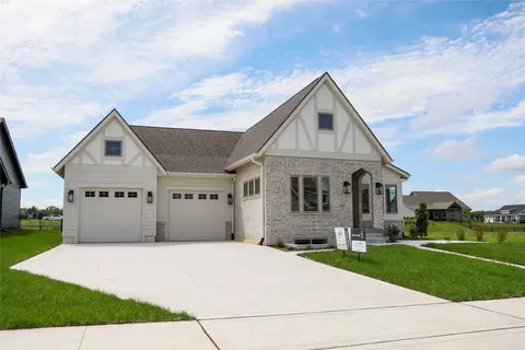 345 N 38th St, Cumming, IA 50061