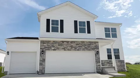 5121 168th St, Urbandale, IA 50322