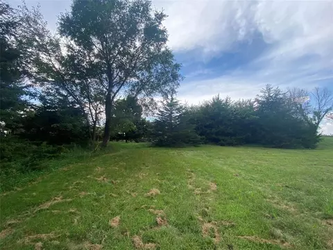 5180 Panorama Dr, Panora, IA 50216