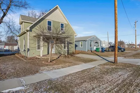 504 SW Walnut St, Ankeny, IA 50023