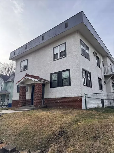 1314 22nd St, Des Moines, IA 50311