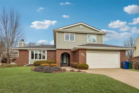 4429 96th Ct, Urbandale, IA 50322