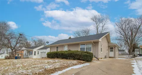 4121 57th St, Des Moines, IA 50310
