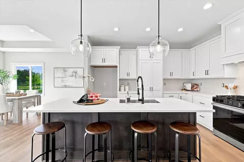 1355 NW Brooks Dr, Waukee, IA 50263