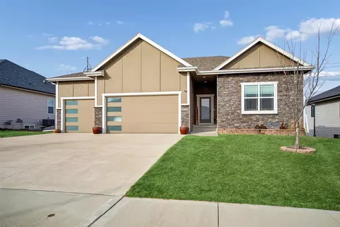 3112 NE 17th St, Ankeny, IA 50021