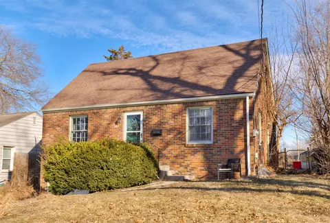 1611 31st St, Des Moines, IA 50311