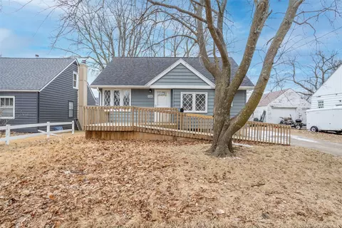 4104 14th St, Des Moines, IA 50313
