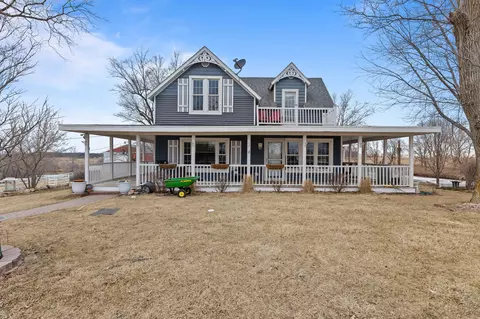 20701 Kirkwood St, Milo, IA 50166