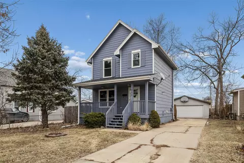 111 10th St, West Des Moines, IA 50265