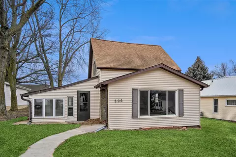 506 Cass St, Adair, IA 50002