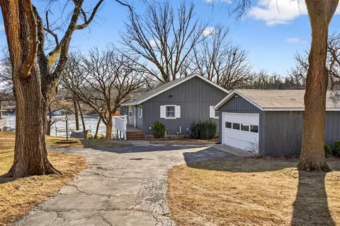 4187 Panorama Dr, Panora, IA 50216