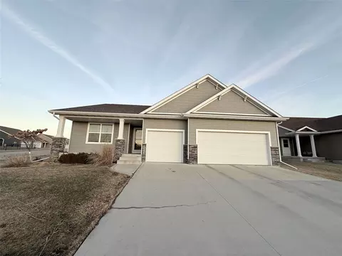 2213 Williams Dr, Fort Dodge, IA 50501