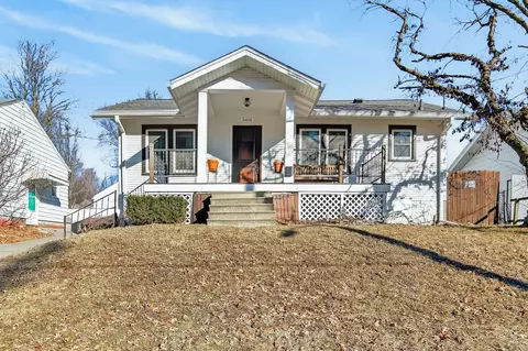 3405 Washington Ave, Des Moines, IA 50310