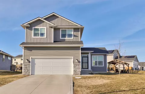 503 SE Alba Pl, West Des Moines, IA 50265