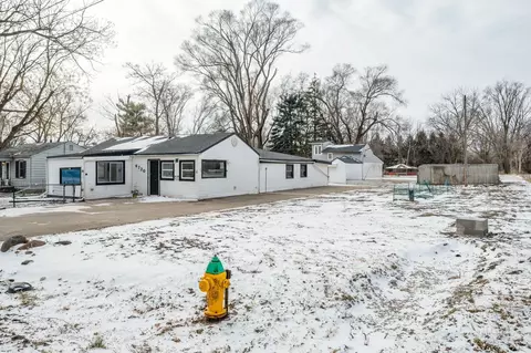 4720 NE 27th Ct, Des Moines, IA 50317