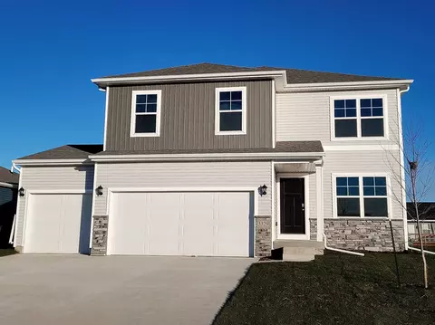 201 40th St SW, Altoona, IA 50009