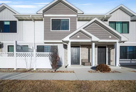 2787 SE Osier Ave, West Des Moines, IA 50265