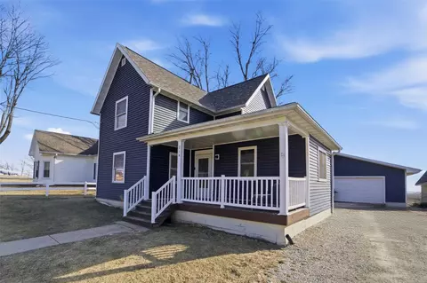 214 Lawson St, Tracy, IA 50256