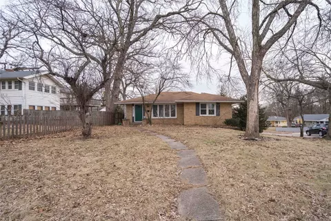 2101 30th St, Des Moines, IA 50310