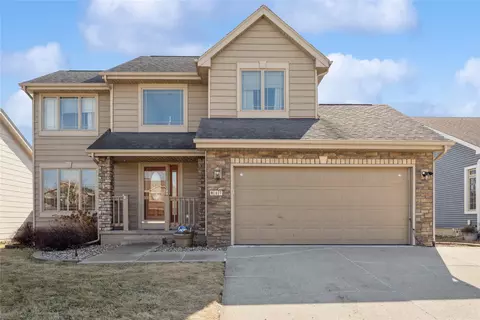817 SE Chaparal Dr, Ankeny, IA 50021