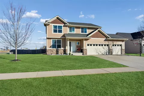 2515 SE Kettleridge Ln, Waukee, IA 50263