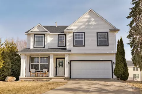 217 Bridgewood Dr, West Des Moines, IA 50266