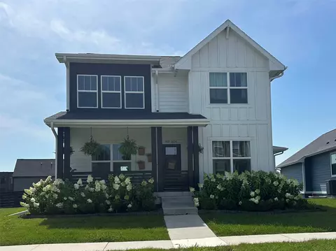 1604 SW Franklin Dr, Ankeny, IA 50023