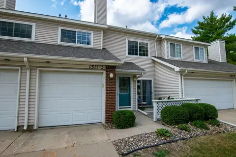 1311 SE Delaware Ave #5, Ankeny, IA 50021