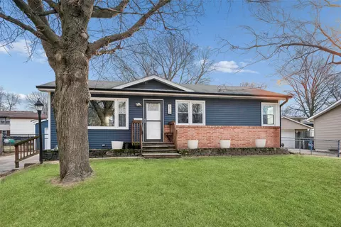 3513 E 38th Ct, Des Moines, IA 50317