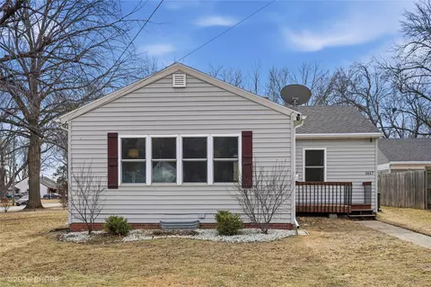 1617 Guthrie Ave, Des Moines, IA 50316