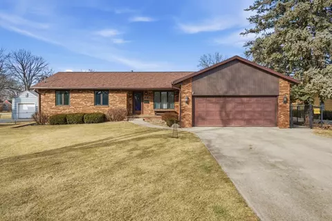1515 Highview Dr, Des Moines, IA 50315