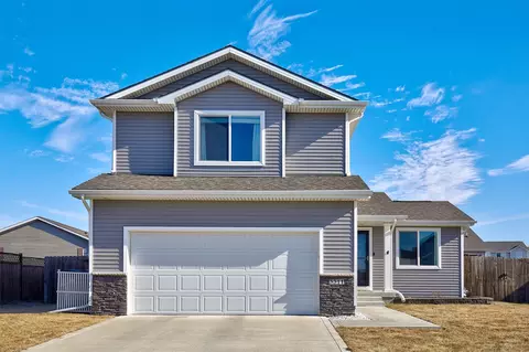 3311 Linden Dr SW, Bondurant, IA 50035