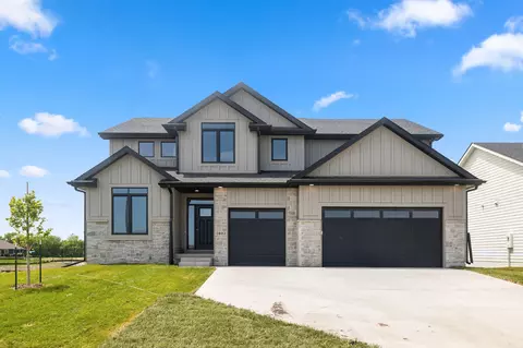 2802 NW Fairfield Ct, Ankeny, IA 50023