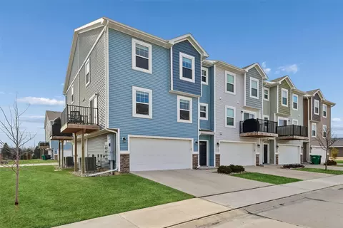 2715 NW Casey Jones Ln, Ankeny, IA 50023