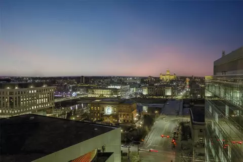 300 Walnut St #1509, Des Moines, IA 50309