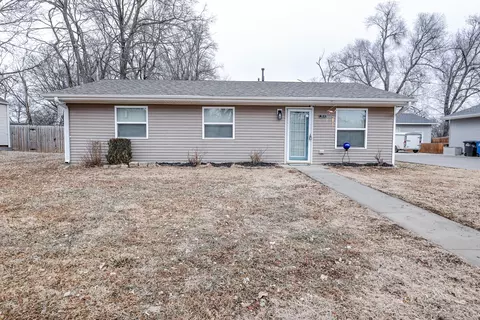 2830 Scott Ave, Des Moines, IA 50317