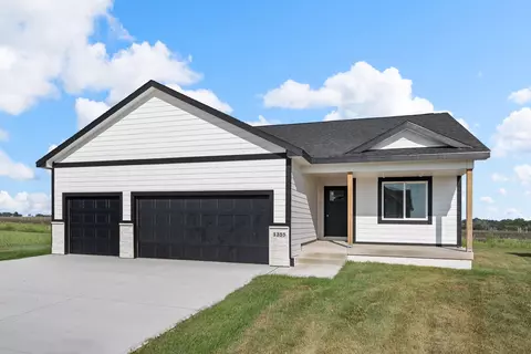 1355 NW Linda Ln, Waukee, IA 50263