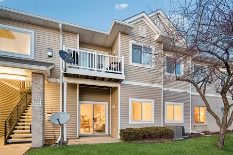 1340 SE Florence Dr #25L, Waukee, IA 50263