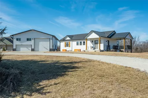 2456 SE 88th St, Runnells, IA 50237