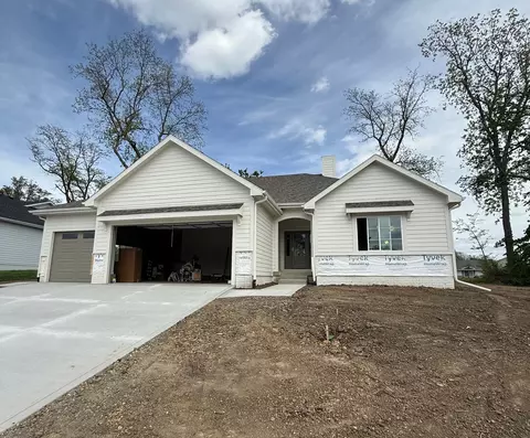 807 Bridgeview St, Polk City, IA 50226