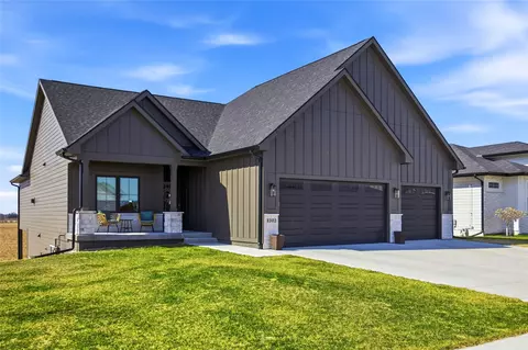 1302 NW Arbor Dr, Ankeny, IA 50023