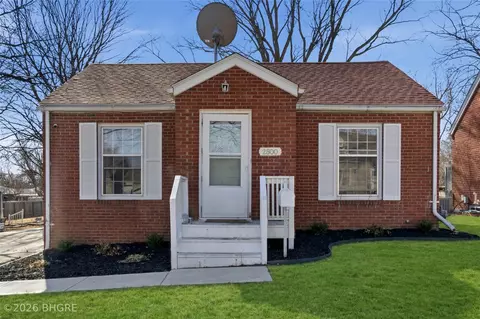 2800 Adams Ave, Des Moines, IA 50310