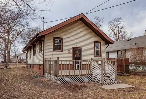 3301 Columbia St, Des Moines, IA 50313