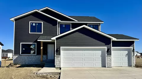 585 NW Georgetown Dr, Waukee, IA 50263