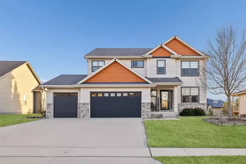14400 Plum Dr, Urbandale, IA 50323