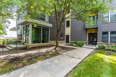 100 Water St #106, Des Moines, IA 50309
