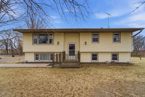 155 Coal Ridge Rd, Knoxville, IA 50138