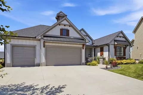 228 NE 60th Ct, Ankeny, IA 50021